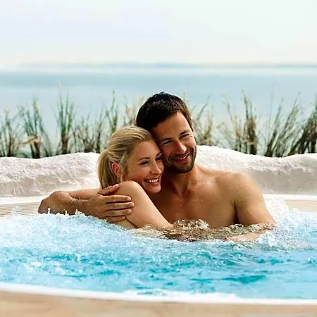 ホテル Gran Belveder & Ostsee Therme &